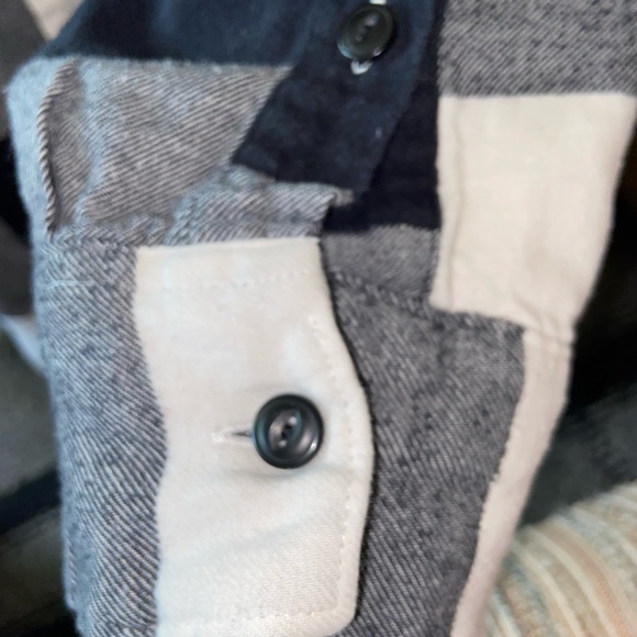 American Rag Flannel Long Sleeve Button Up - Picture 4 of 4